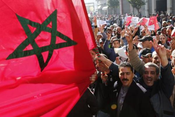 النقابات تقرر تنظيم مسيرات عمالية  يوم الأحد المقبل في المدن التالية