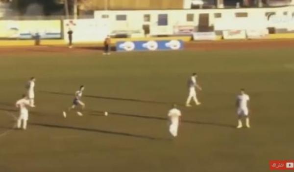 جواد الزايري يسجل هدف غريبا في الدوري اليوناني الثاني