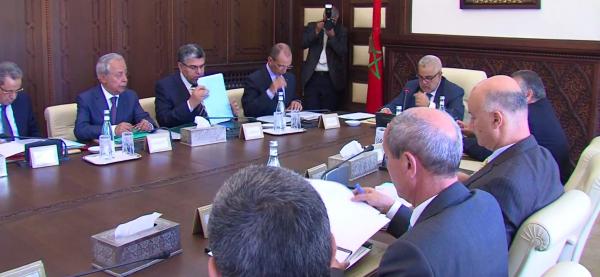 هل تم الاستغناء عن الحكومة بالمغرب ؟