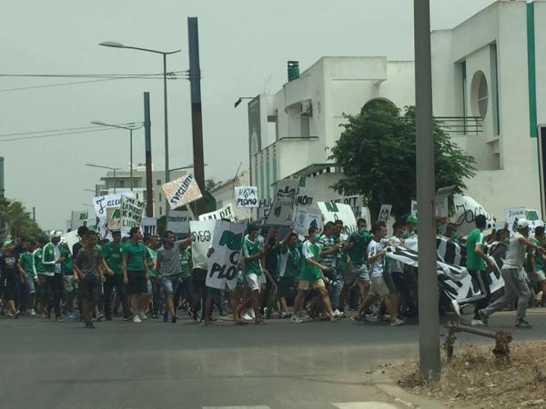 بعد أقل من شهر على صعوده للرئاسة .. جماهير الرجاء ترفع شعار "ارحل" في وجه حسبان