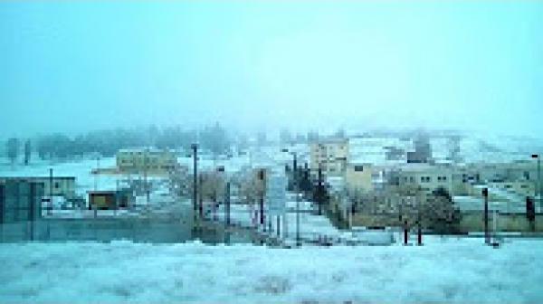 تساقطات ثلجية مهمة بأولماس اقليم الخميسات