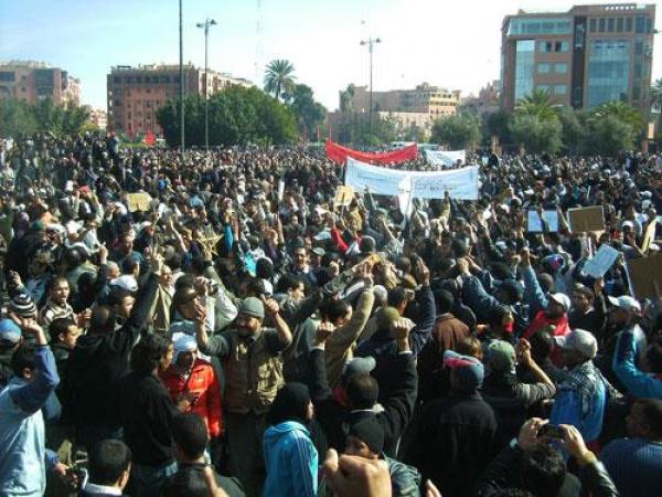 بعد انسحاب \'العدل والإحسان\' \'النهج الديمقراطي\' يدعو إلى دعم حركة 20 فبراير والخروج بكثافة في مسي