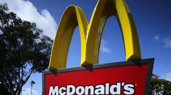 ماكدونالدز تسحب صفارات "هيلو كيتي" الحمراء لأنها تُسبب....