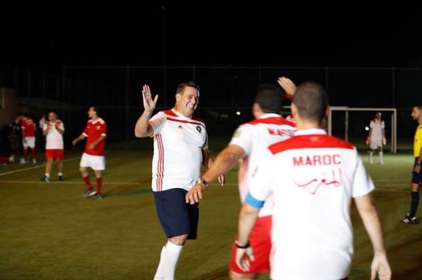 بسبب الحداد ، أخنوش يترأس نهائي كأس العرش بين الجيش الملكي والمغرب التطواني