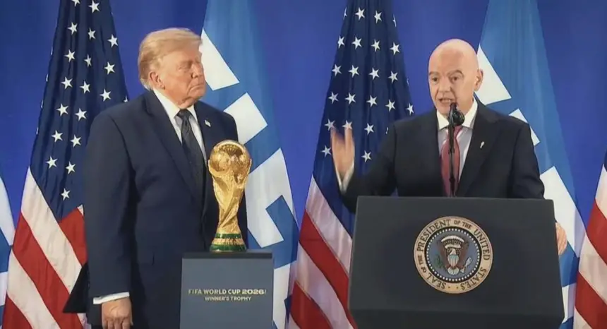 ترامب ينقذ إنفانتينو.. وصف مونديال 2026 بالأنجح في التاريخ واعتبر محاولة استبداله "خطأ فادحا"