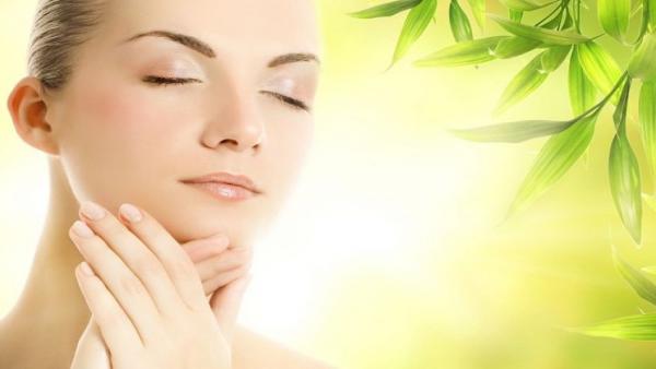 خطوات بسيطة للتخلص من جفاف البشرة