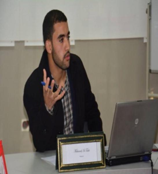 المدرسة المغربية بين العربية الفصيحة والعامية