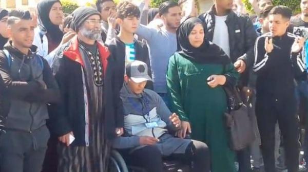 بعد ظهور نتائج الخبرة الطبية..هذا ما قرره قاضي التحقيق في قضية قائد ومخازنية طنجة المتهمين بتعنيف تلميذ