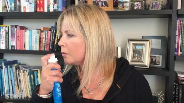 بالفيديو: هل يمكن أن تشتري أوكسجين معلب في عبوات؟