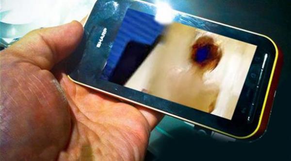 بمساعدة والدته يصور طليقته عارية لتتنازل عن الشقة