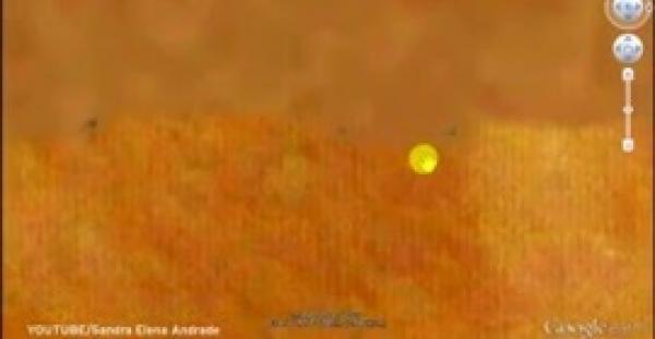 بالفيديو.. مبانى غريبة على سطح المريخ تخفيها وكالة ناسا