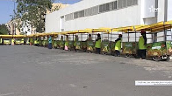 توزيع عربات ذات شكل موحد لبائعات الخبز في المغرب