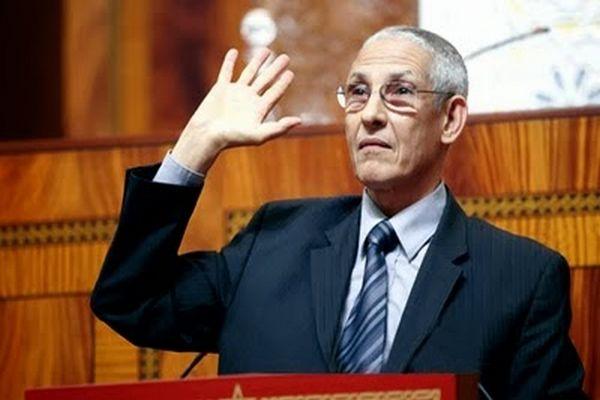 وزير التعليم والعالي ينهي الجدل بخصوص متابعة الدراسة الجامعية الموظفين (نص مذكرة الوزارة)