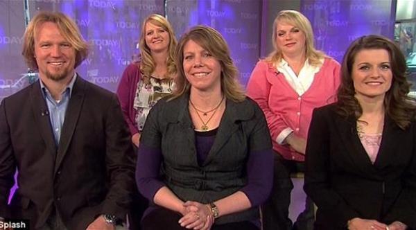 أمريكي يرفع دعوى قضائية للسماح بتعدد الزوجات في الولايات المتحدة