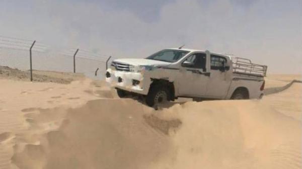 تفاصيل مأساوية.. أب وابنه ذو 7 سنوات يفارقان الحياة عطشا وسط الصحراء بالسعودية