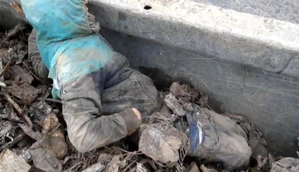 15 قاصرا مغربيا حاولوا "الحريك" إلى إسبانيا وسط الخردة و النفايات المعدنية (صور)