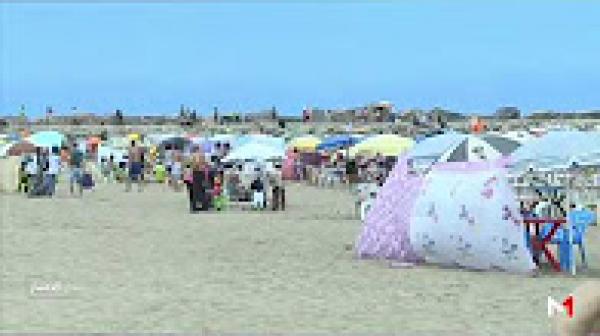 فصل الصيف .. تصرفات وعادات تزعج رواد الشواطئ