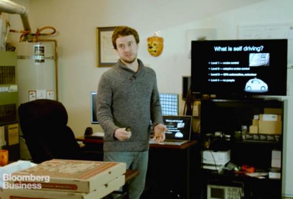 بالفيديو: أمريكي يبتكر نظاماً يعلم السيارة قيادة نفسها كالبشر