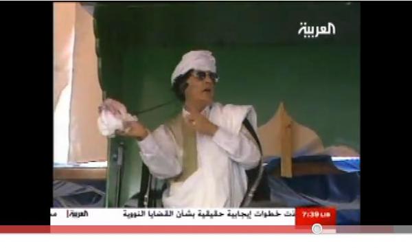 كوميديا‮ \"‬القذافي‮\"تتواصل عبر الإنترنت