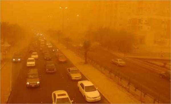 أمطار مهمة بسوس و الحوز و زوابع رملية قوية بالشرق