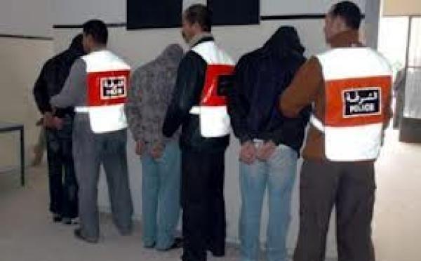 الرباط : تأجيل محاكمة أفراد عصابة حاولت الاستيلاء على مسدس لرجال شرطة