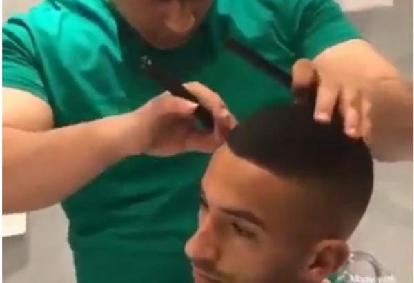 قبل مباراة ناميبيا .. حكيم زياش  يختار "حلاق النجوم " لتسريحته الجديدة