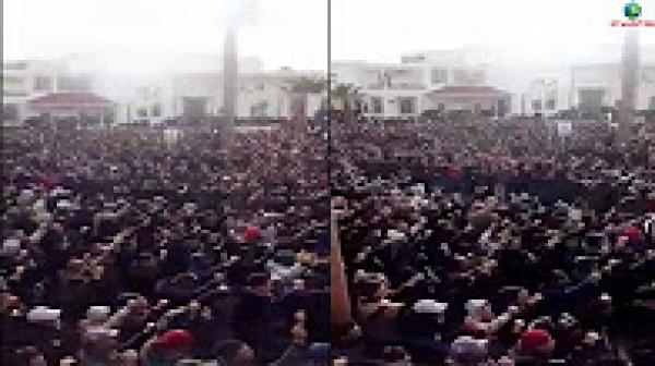 سكان جرادة يخرجون  للمطالبة بإطلاق سراح المعتقلين