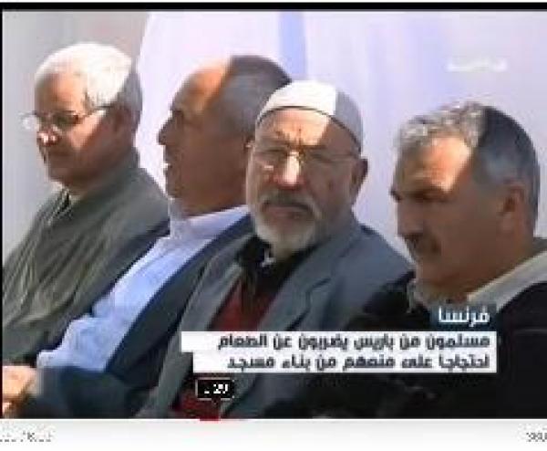 في فرنسا يضربون عن الطعام من أجل بناء مسجد
