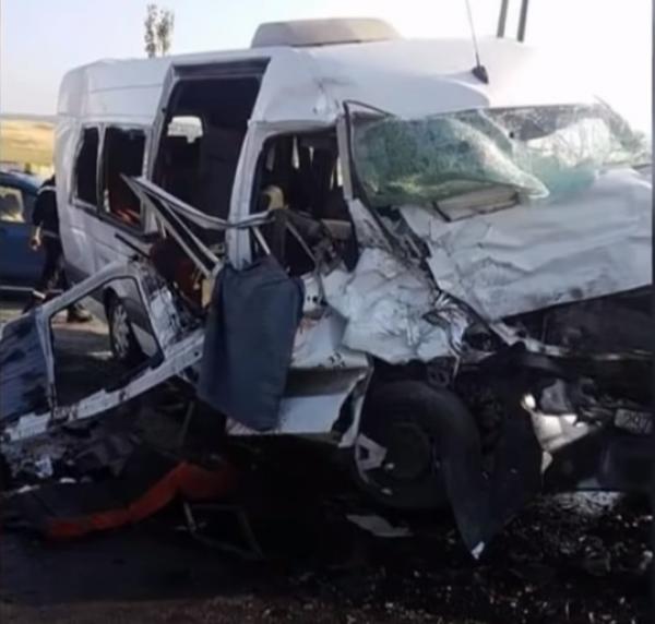 حادث اصطدام حافلتين لنقل العمال بطنجة