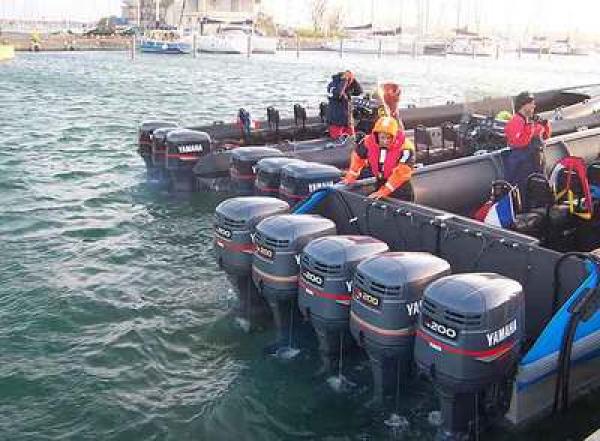 احباط تهريب أسلحة متطورة إلى المغرب عبر الزوارق من اسبانيا