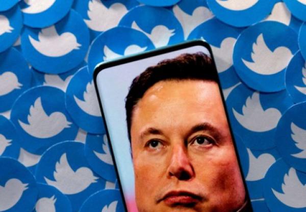 ماسك يعلن عن "ارتفاع قياسي" في عدد مستخدمي تويتر الجدد