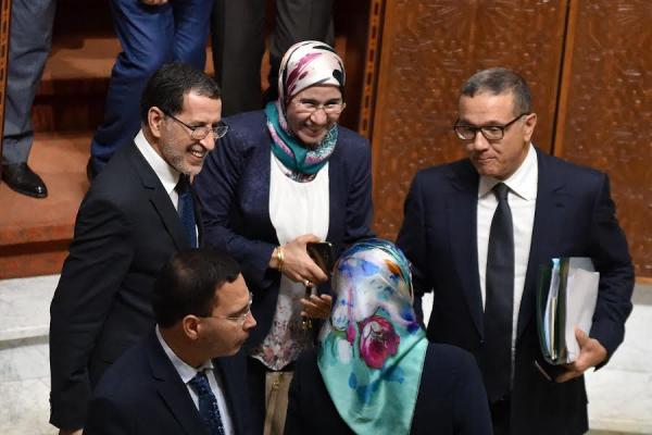 "نايضة" بالبرلمان بسبب مقترحي القانون المتعلقين بالحد من الأجور والتعويضات المرتفعة وبمنع تعدد الأجور والتعويضات