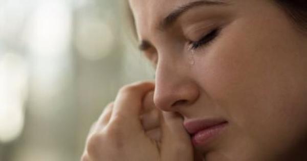 ما هي فوائد البكاء بالنسبة لصحتك؟