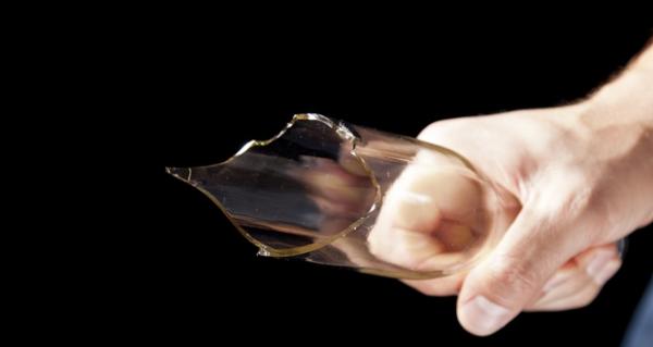 الأمن يوقف تلميذات يحملن قطعا زجاجية للمشجارة بمحيط مؤسسة تعليمية !