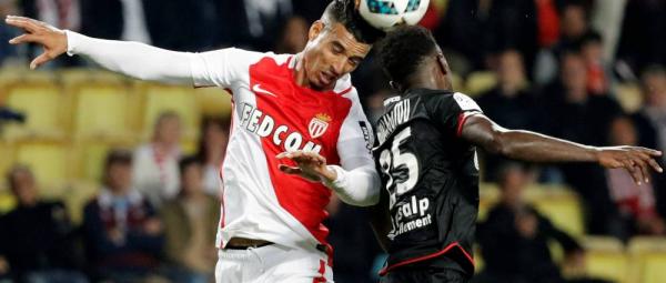 نبيل درار و موناكو يتوجان بلقب الدوري الفرنسي