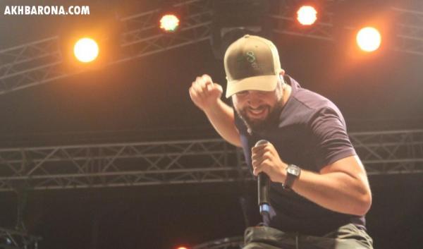 الفنان الدوزي يُغني "العيون عينيا" في حفل "NBA" بأمريكا !