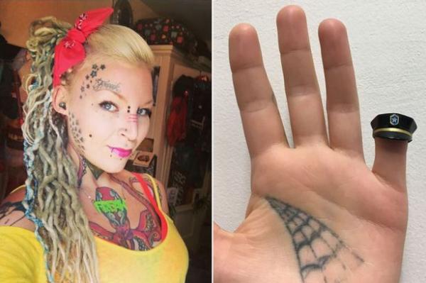 بالفيديو: تقطع أحد أصابعها وتستخدمه كقلادة