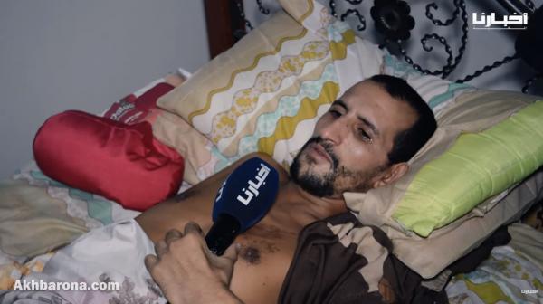 مؤلم: شاب يعاني في صمت بعدما قال ليه طبيب سير موت في الدار ويناشد المحسنين من أجل المساعدة