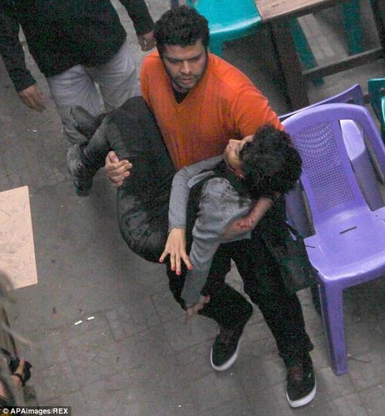 السجن 15 عاما لشرطي متورط في مقتل الناشطة المصرية شيماء الصباغ