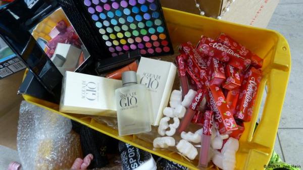 أغلبها من الصين .. الاتحاد الأوروبي يصادر بضائع مقلدة بقيمة 740 مليون يورو