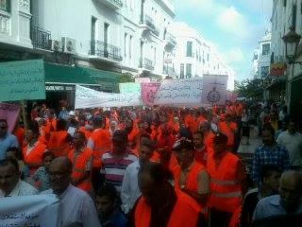 تطوان : مسيرة حاشدة منددة بالزيادة في أسعار المحروقات