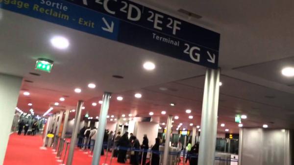 فرنسا تقرر تمديد تأشيرات المغاربة العالقين في أراضيها لثلاثة أشهر