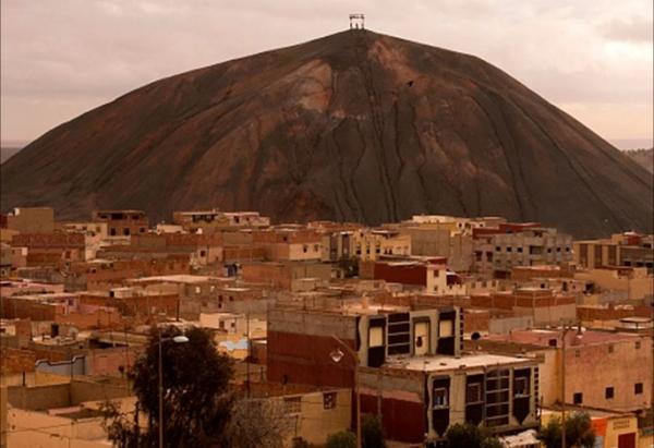 جرادة: توقيع اتفاقية شراكة لدعم هيكلة قطاع استغلال الفحم الحجري