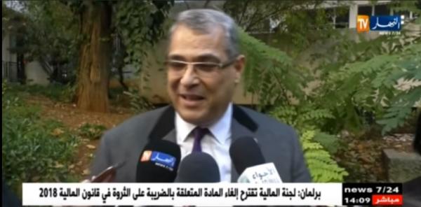 مسؤول جزائري" الجامعات الجزائرية أفضل بكثير من الجامعات الامريكية والاوربية"