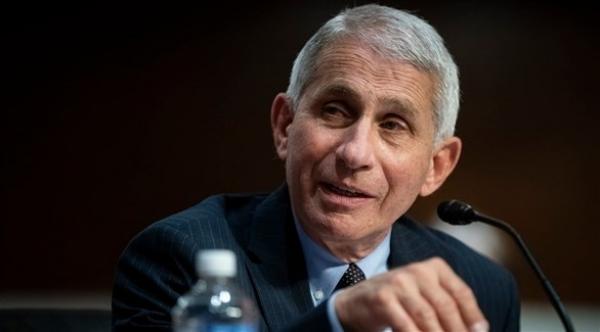 فاوتشي: بعض الأمريكيين سيحتاجون لجرعات معززة