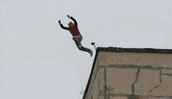 صورة من الأرشيف