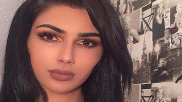 طالب بريطاني يتحول الى &quot;كيم كارداشيان&quot;