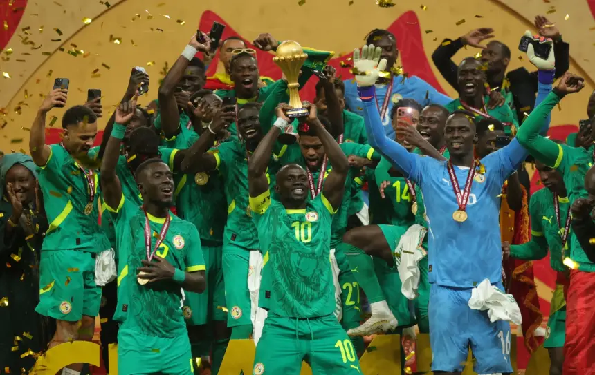 خرجو ليها نيشان.. السنغال تلجأ إلى وكالة دولية لشن حرب إعلامية على المغرب تزامنا مع عرض ملفها أمام الـ"طاس"