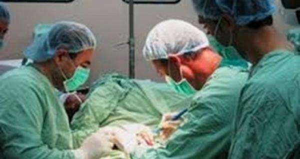 نجاح أول عملية لزراعة الرحم