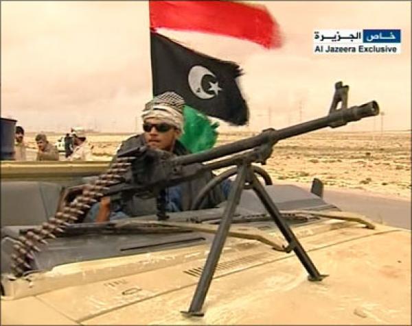 قصف على مصراتة واشتباكات بأجدابيا  